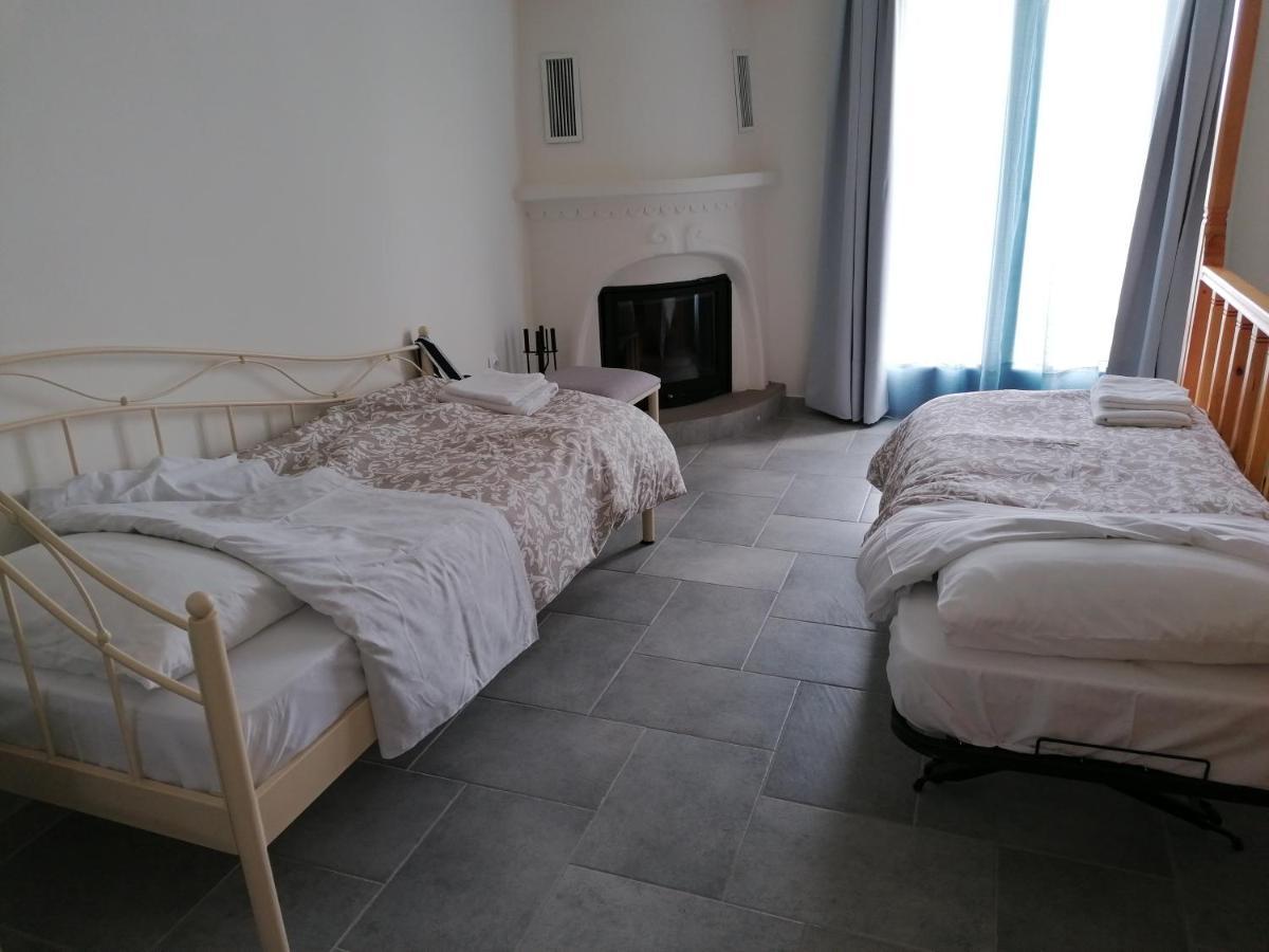 Amphitrite Apartments Skyros Exterior photo
